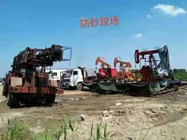 冀东树脂固沙剂施工现场